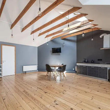 Top Location! Cozy Mansard In The Heart Of Old Riga